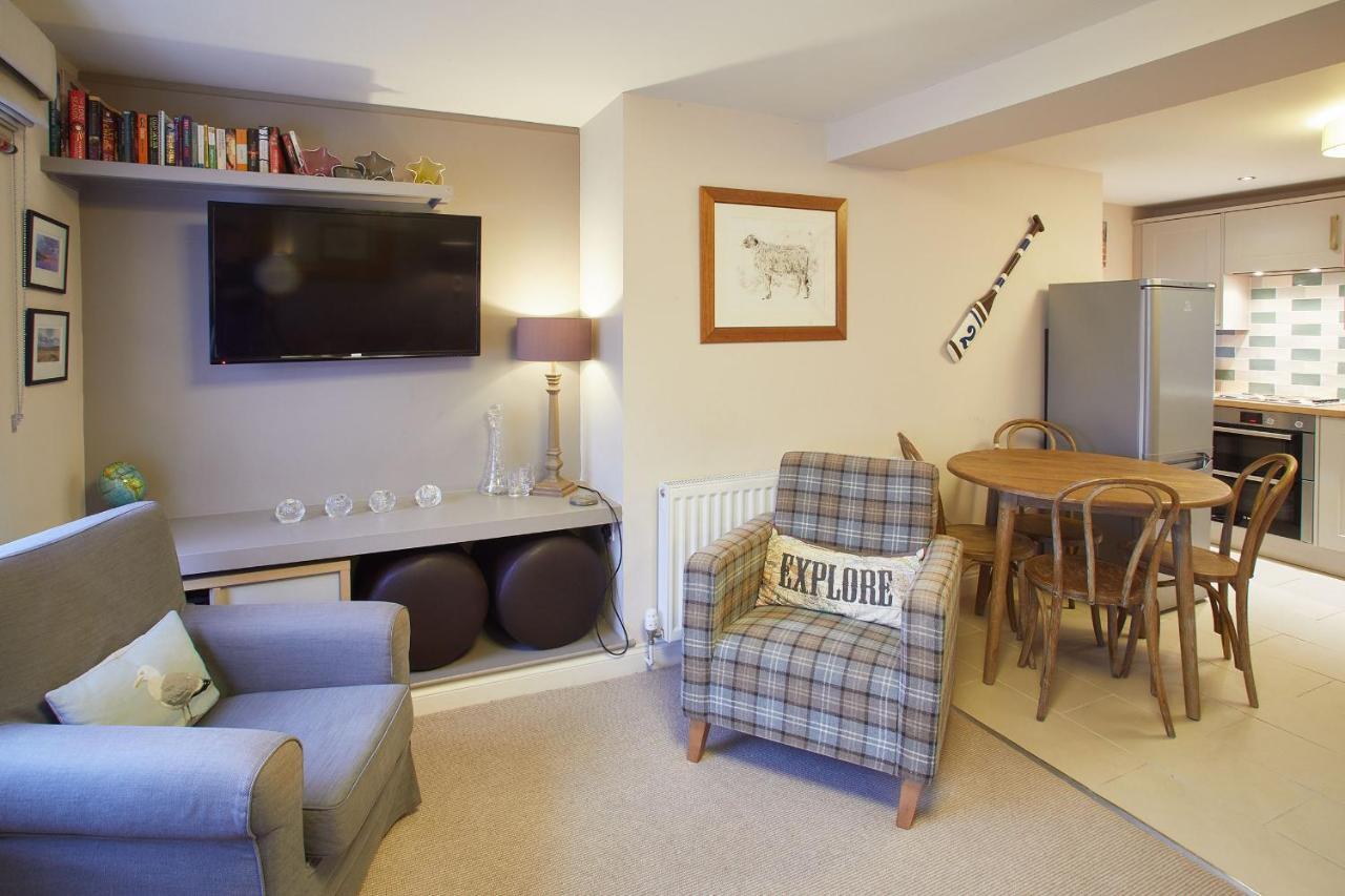 Host & Stay - Spyglass 1708 Whitby Buitenkant foto