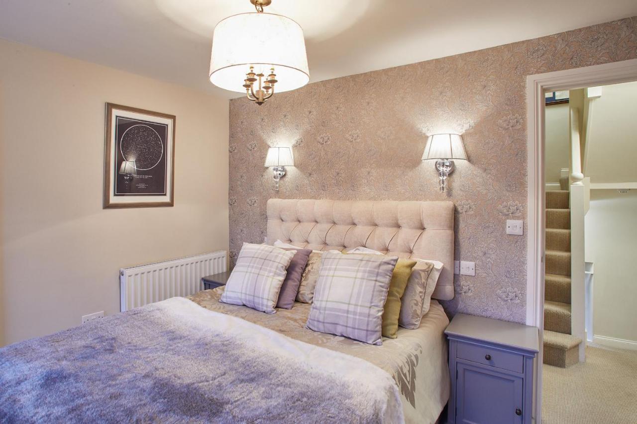 Host & Stay - Spyglass 1708 Whitby Buitenkant foto